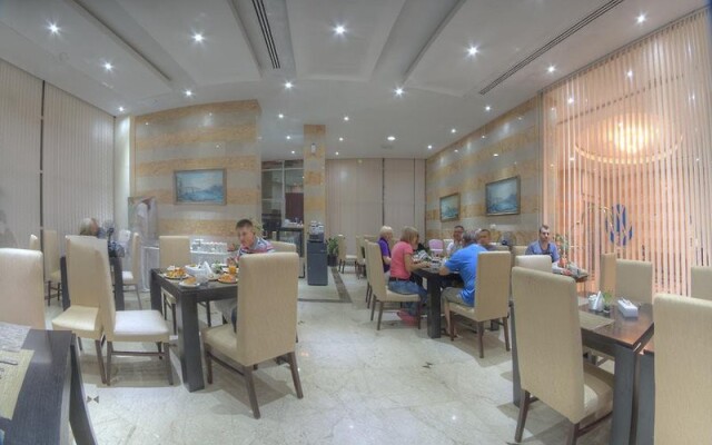 Tulip Inn Royal Suites Ajman