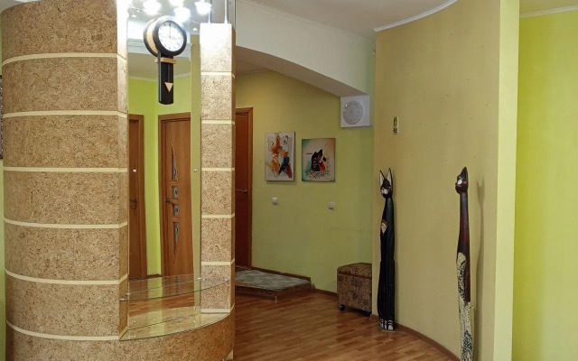 Апартаменты на улице Калинина 16