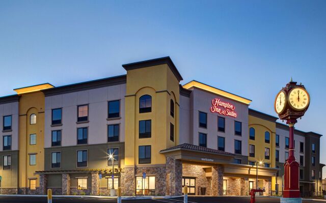 Hampton Inn & Suites Marina