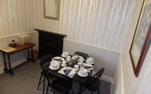 Ryvington Apartments