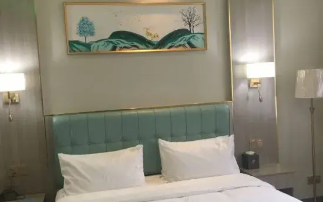 Suizhou Green Flying Hotel (Wanda Plaza Store)