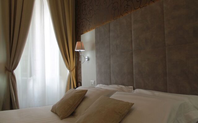 Elenoire Rooms & Suite