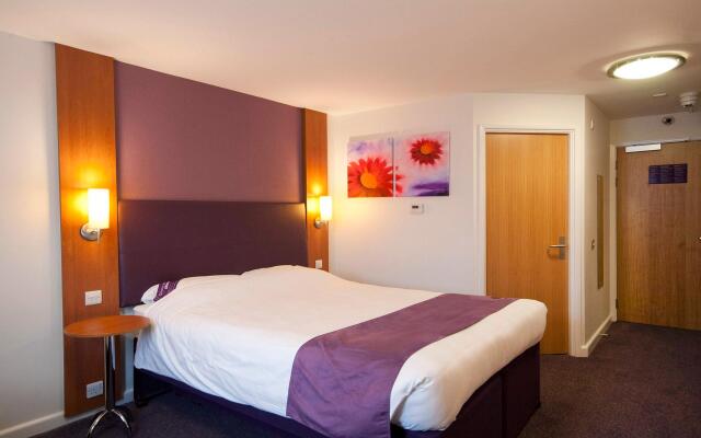 Premier Inn Glasgow Airport