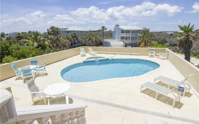 Wave Watch - Six Bedroom Home