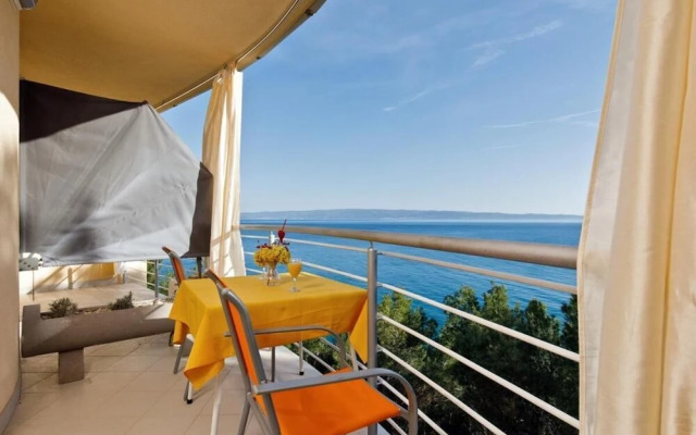 Comfy Beach Apartments With its own Balcony