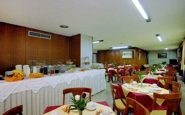 Hotel Nefeli