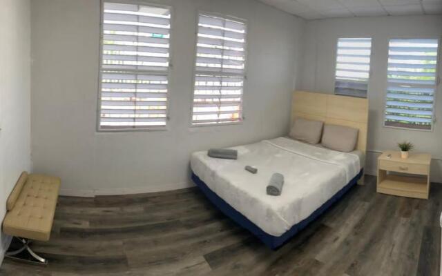 Las Palmas Guava 9 Bedrooms 4 Baths Sleeps up 18 Guests