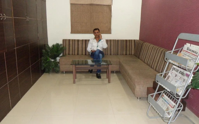 Almond Inn
