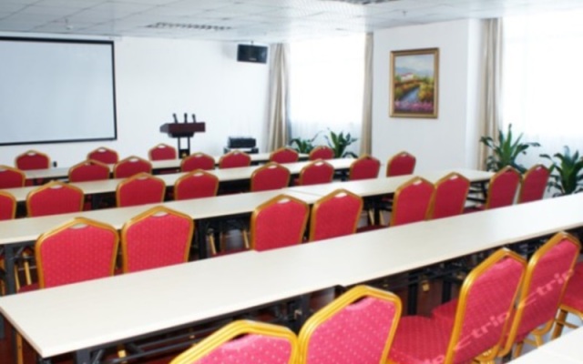 Hanting Hotel Longhuayousong