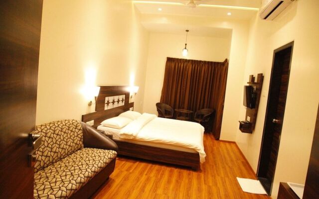 Treebo Trend Popular Hotel