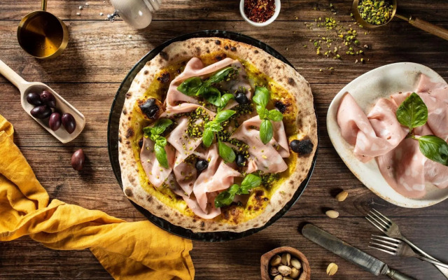 Main Street Apartment Mila