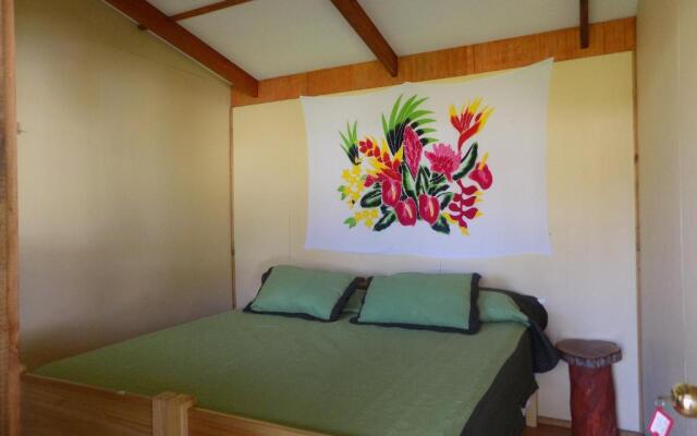 Camping y Hostal Tipanie Moana