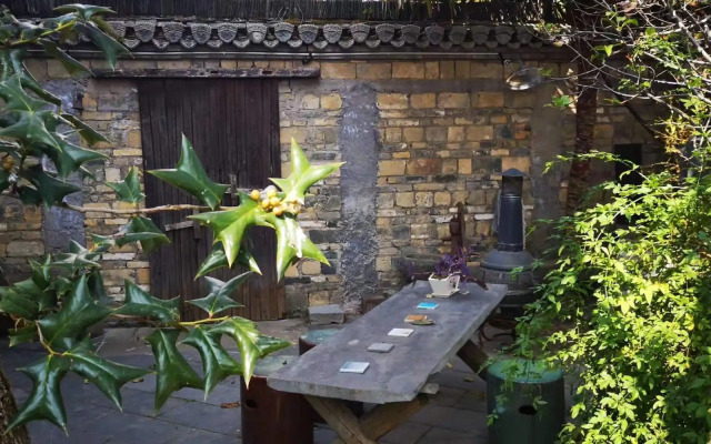 Huangshan Huizhou Creek Villa