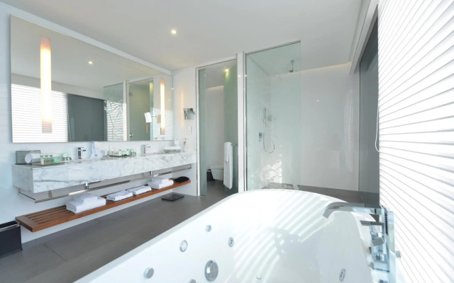 Ramee Grand Hotel & Spa