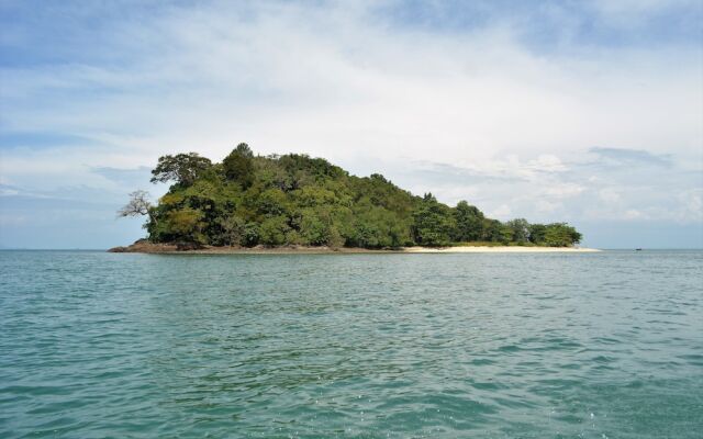 The Jemuruk Island Resort