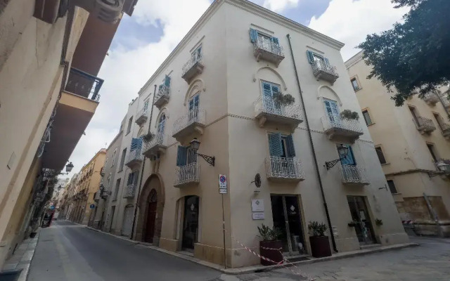 ZIBIBBO SUITES & ROOMS - Aparthotel in Centro Storico a Trapani