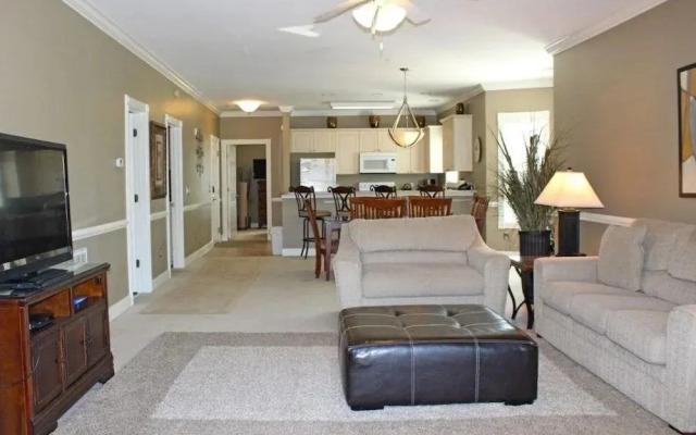 Magnolia Pointe Three-bedroom Apartment 301-4882
