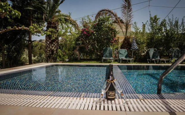Bodikos Villas & Apartments