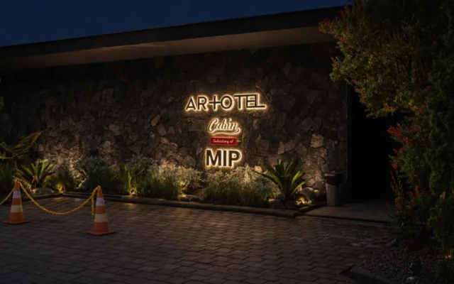 ARTOTEL Cabin Bromo