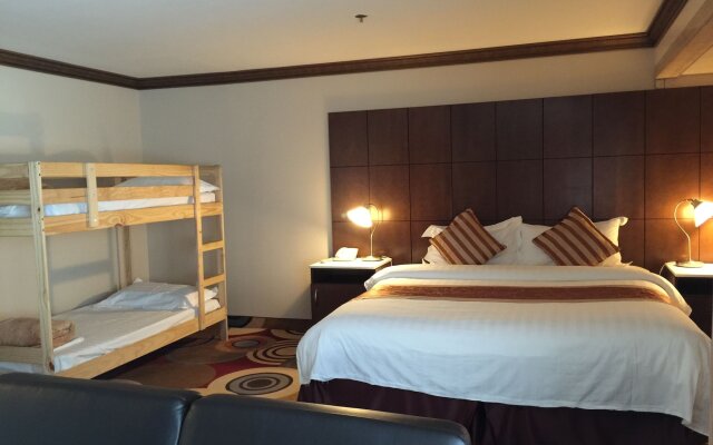 LA Crystal Hotel - Los Angeles Area