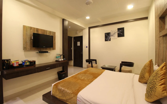 Marigold- Newly Renovated Hotel