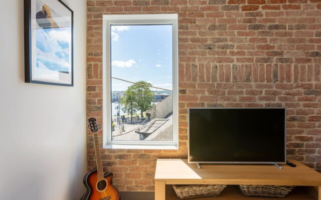Macs Townhouse