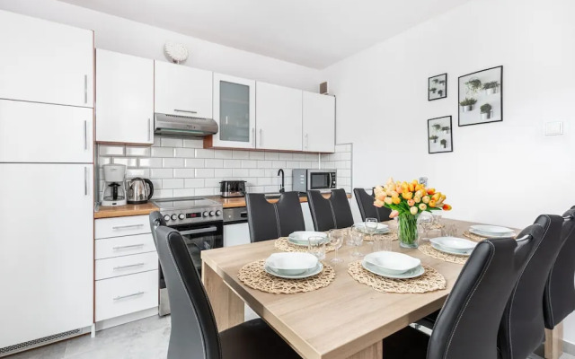 Penthouse Baltic Park 16/331 by Renters