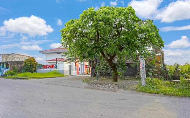 OYO Flagship 91290 Pondok Inap Shofwa 2