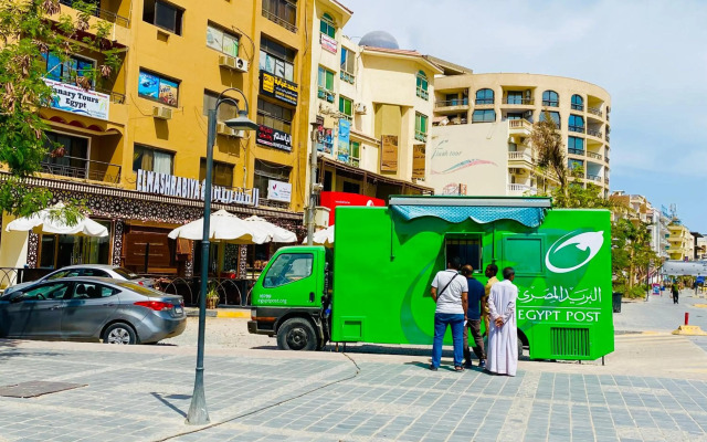 Panda House Sheraton Road