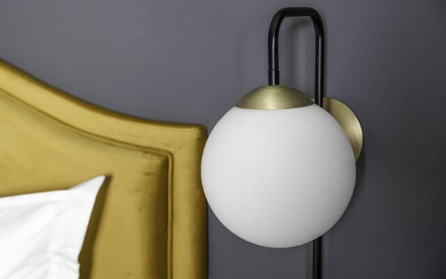 Lock & Key Hotel