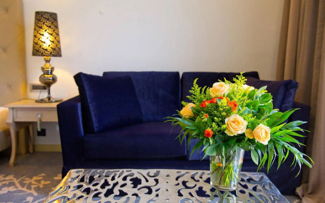 Dioni Boutique Hotel