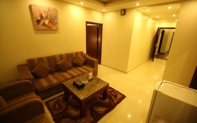 Almuhaidb Al-Suwaidi 24