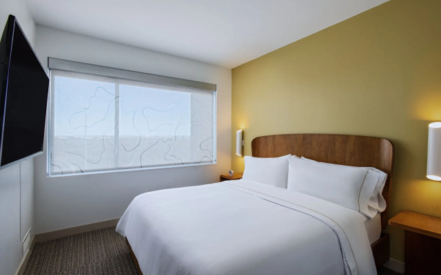 Element Dallas Las Colinas