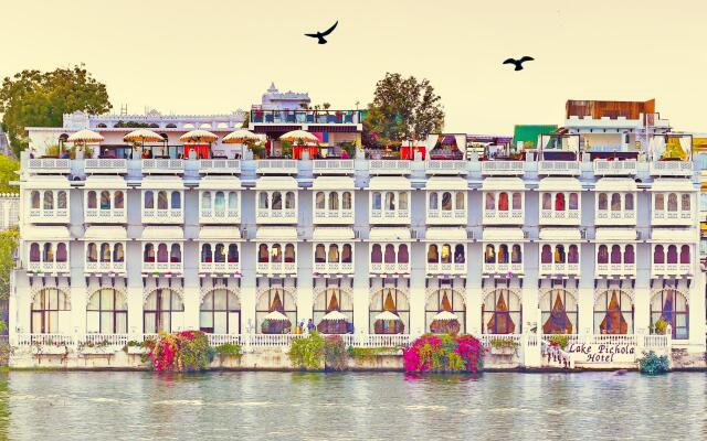 Lake Pichola Hotel