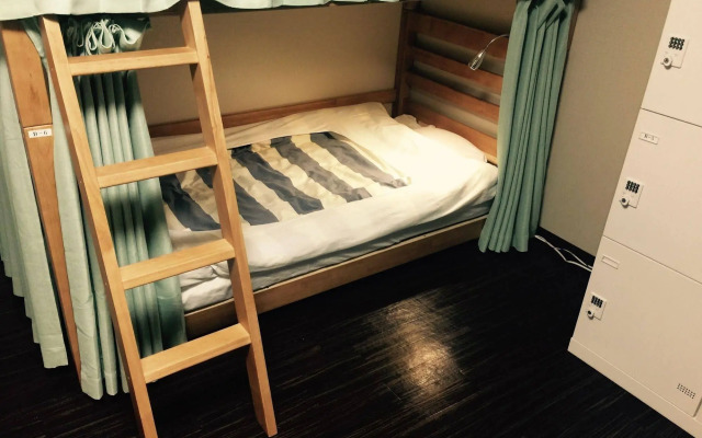 Yokohama Central Hostel