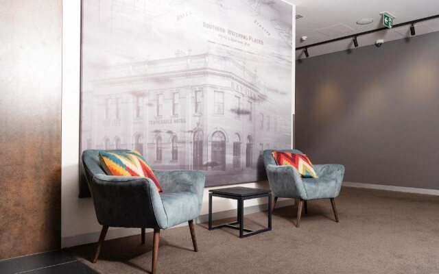 Oaks R Suites Geelong