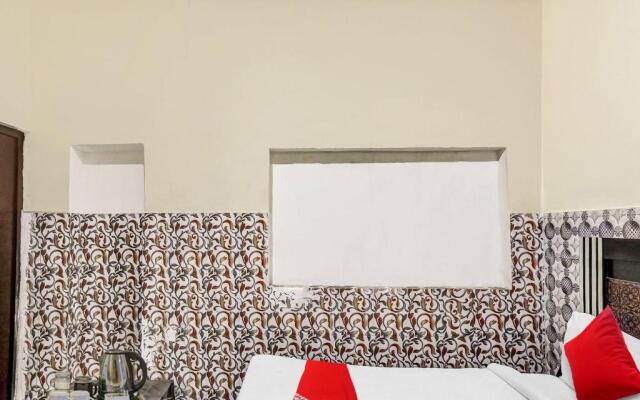 OYO Flagship Hotel Delight Inn