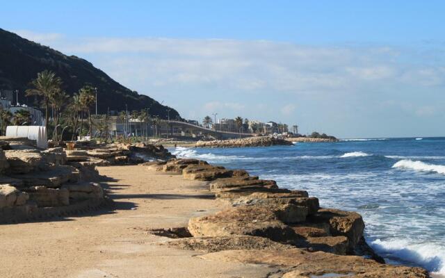 Bat Galim Boutique Hotel