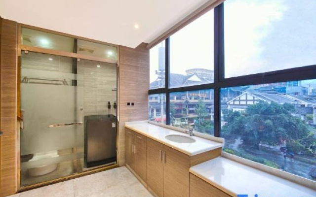 Manzhou International Hotel