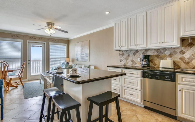 Seascape 1210 in Galveston