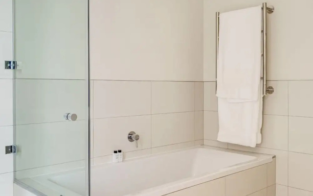 Sea View Sanctuary at Shakawe Villa