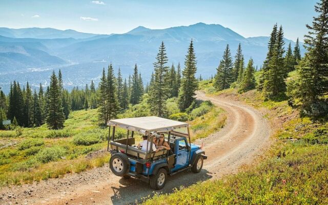 One Ski Hill Place S8501