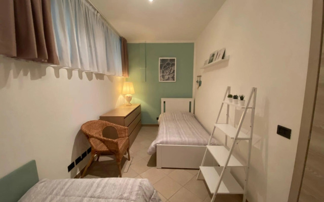 Ampio appartamento vista lago