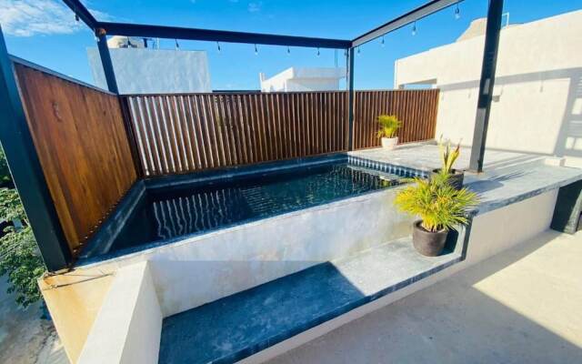 Studio By The Pool, Jacuzzi