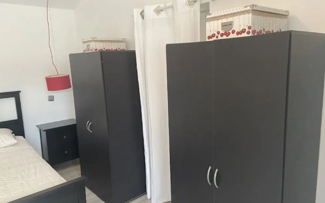 Contemporary Apartment in Marseille Near National Park