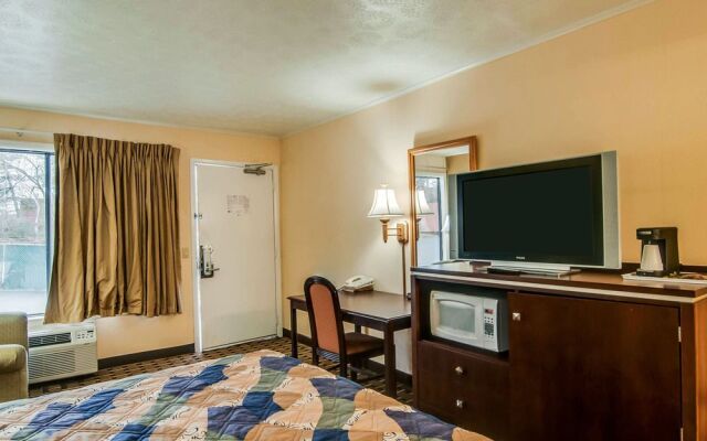 Rodeway Inn Civic Center