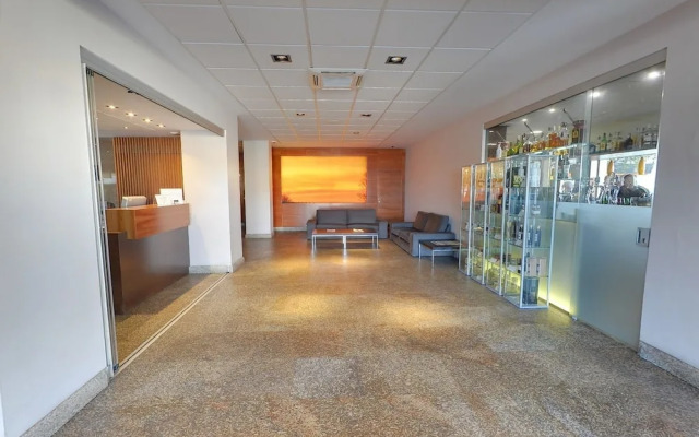 Hotel Moya