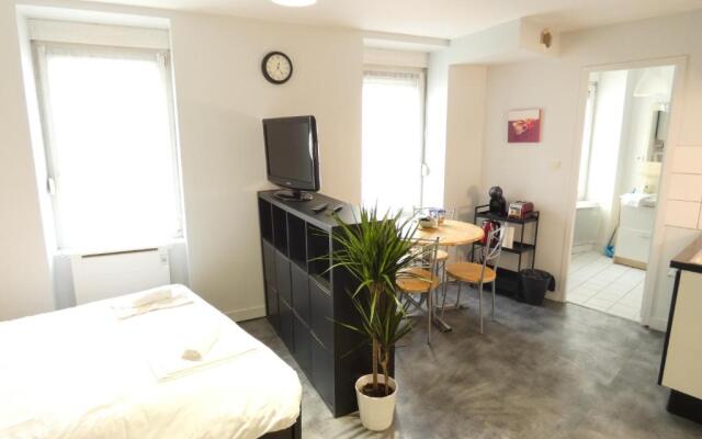 Meilh - Studio cosy tout équipé 10 min centre ville