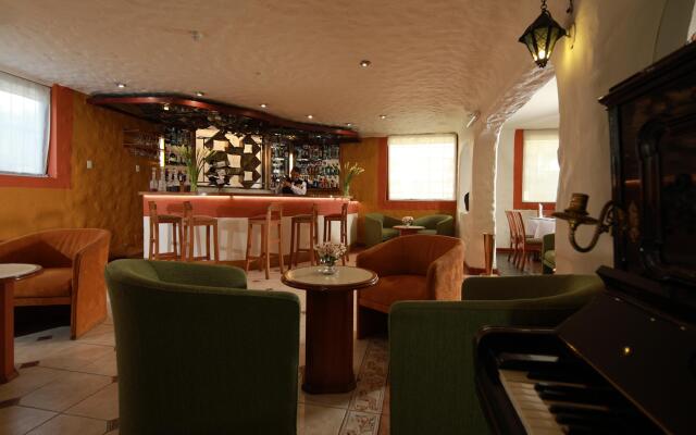 San Agustin Internacional Hotel