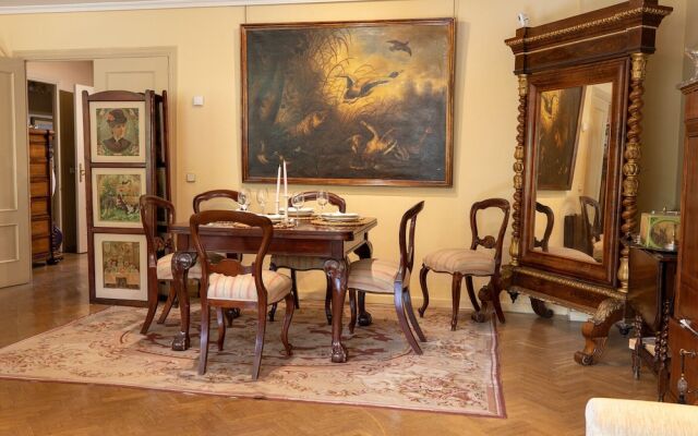 Cool apartment in Puerta del Hierro